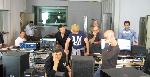 Die Herren Mousse T. und Hans Martin Buff bezeugen durch das Abspreizen diverser Finger das Bemerken des fotografiert werdens....; 28.06.08 News 411 Bild